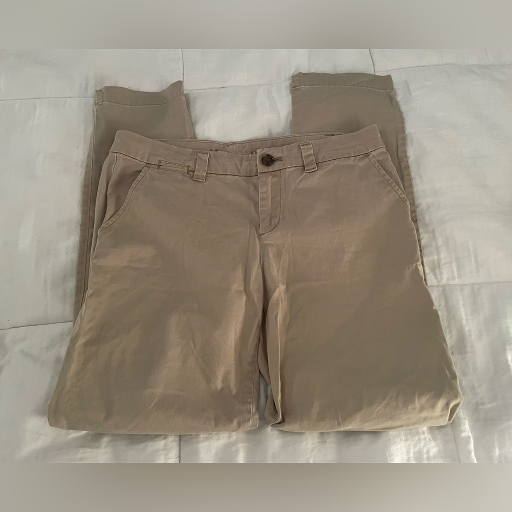 GAP Khaki Pants - Picture 2 of 4